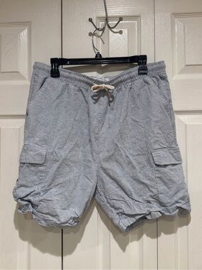 Men's Lightweight Gray Cargo Shorts with Drawstring Waist